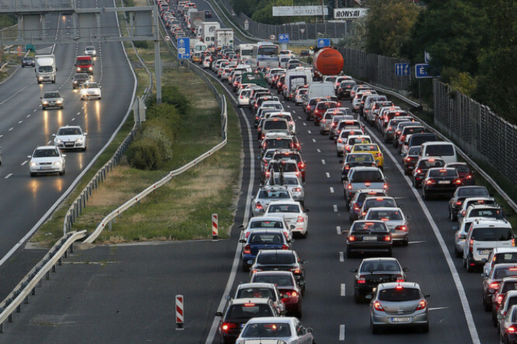 Kevesebben haltak meg az idén közlekedési balesetben, mint tavaly