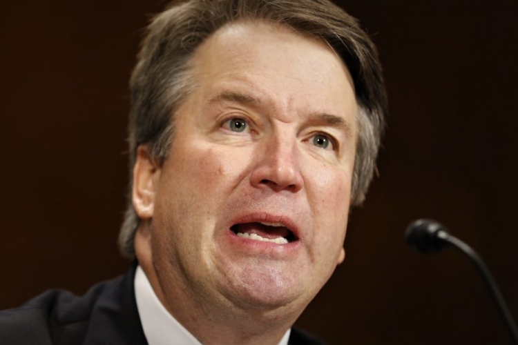 Ismét szexuális zaklatással próbálják hírbe hozni Brett Kavanaugh amerikai főbírát