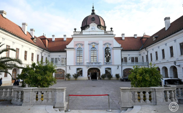 Az OTP és a magyar állam közösen újítja fel a gödöllői kastélyt