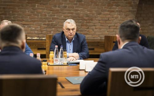 Orbán Viktor: egy fokozattal megemeltük a terrorfenyegetettség készültségi szintjét